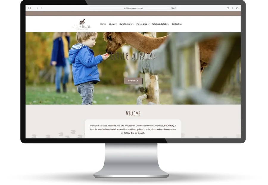 Little Alpacas website on a desktop screen